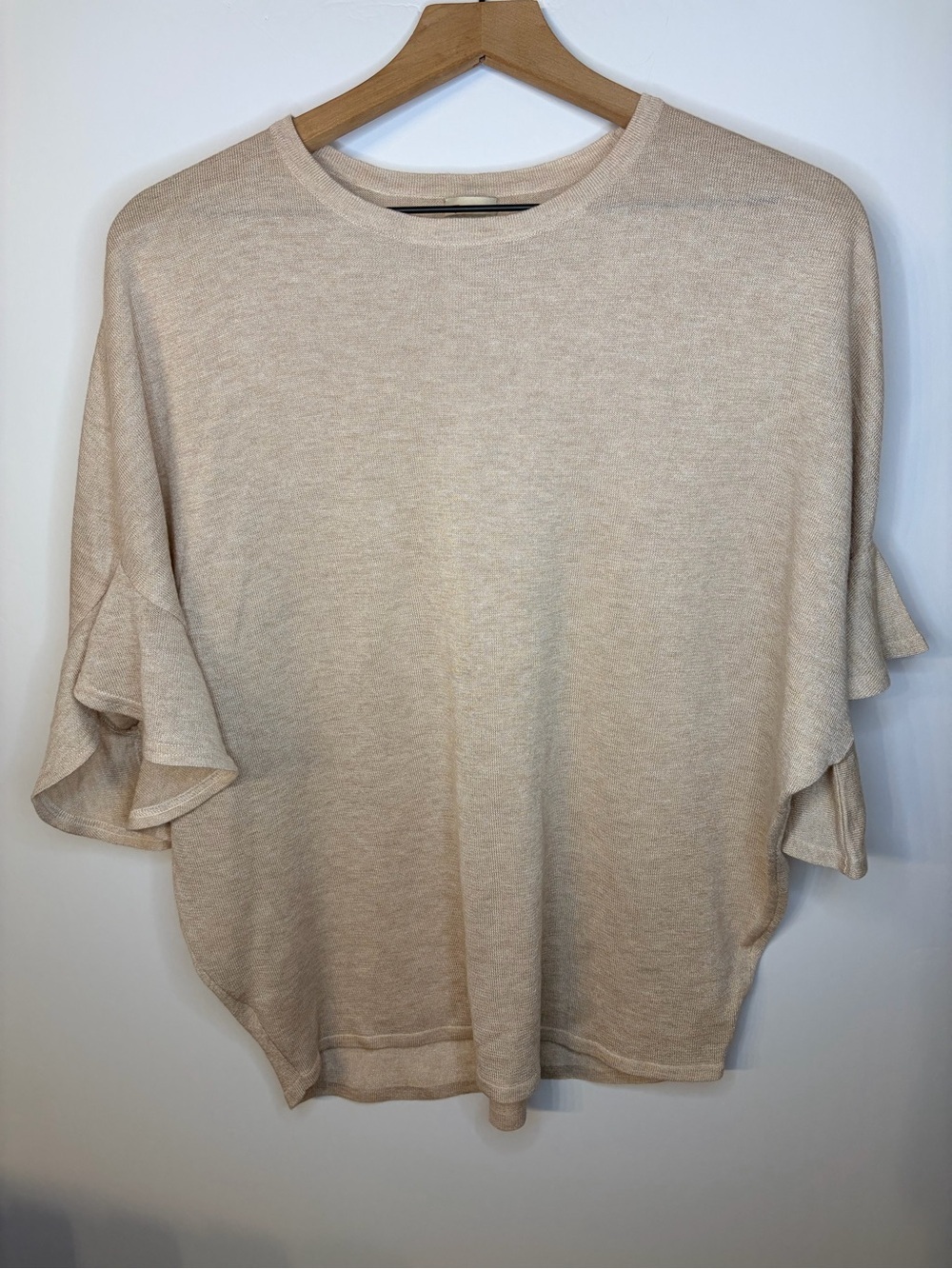 Cremieux Women’s Tan Short Sleeve Ruffle Sweater, Size Small